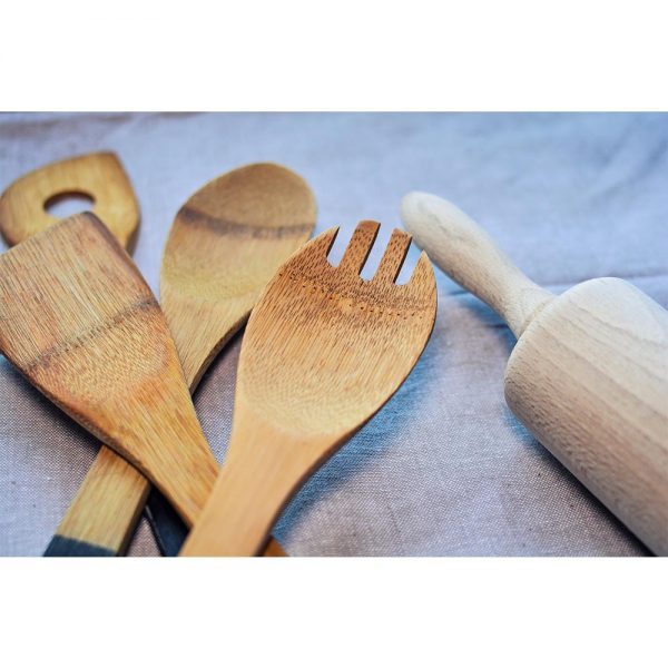 Wooden utensils using tung oil